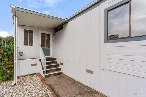 $159,900 | 8147 Willow Street, Windsor, CA 95492