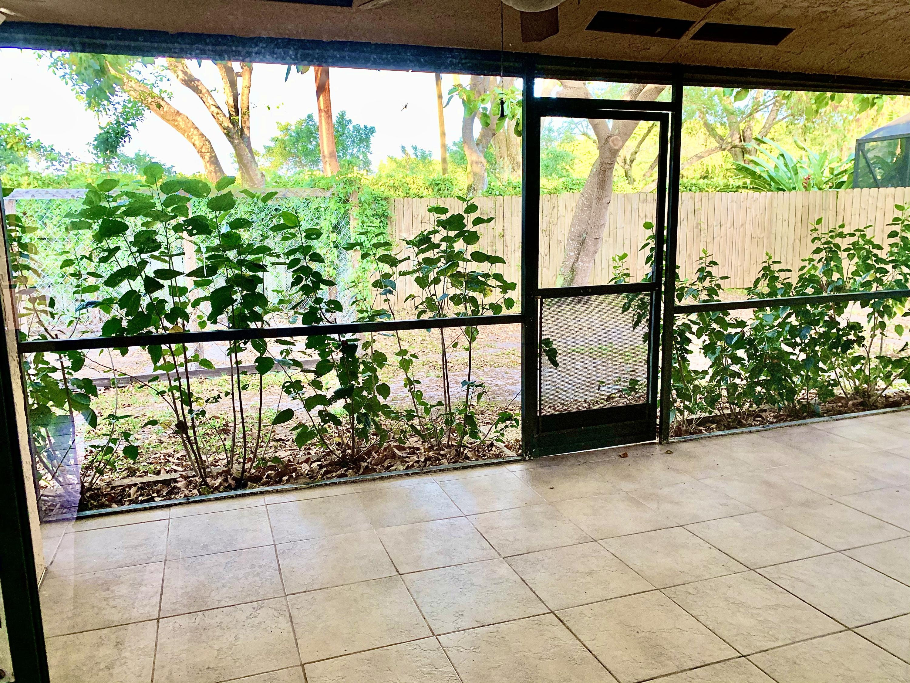 21230 Summertrace Circle Boca Raton, FL 33428 - Photo 3 of 12 IMG_1967