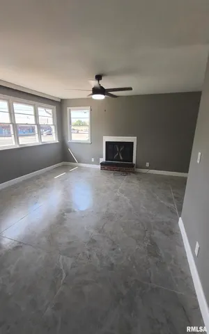 $135,000 | 101 South Glenview Drive, Carbondale, IL 62901