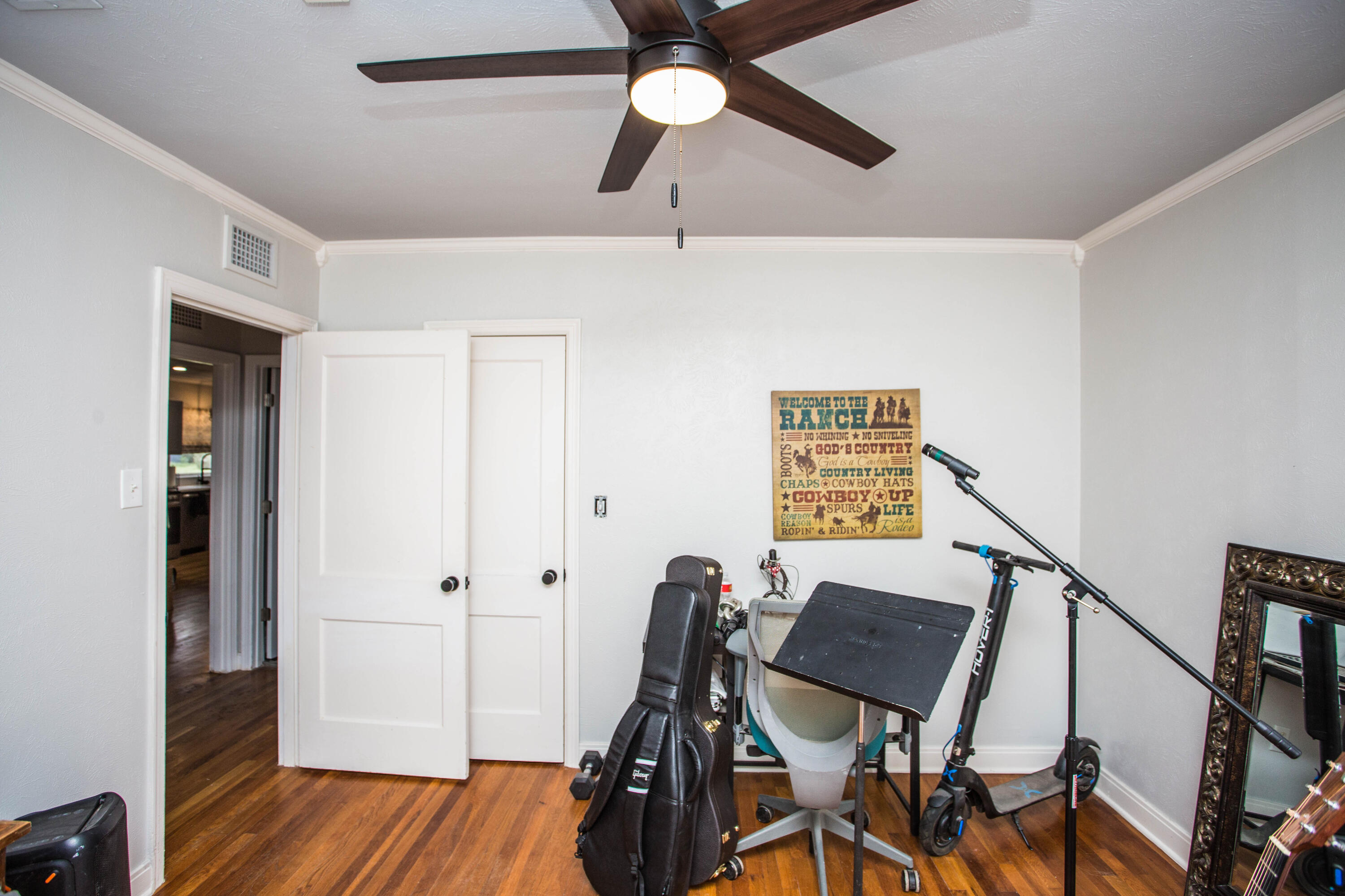 2712 30th Street Lubbock, TX 79410 - Photo 15 of 27 5V2A9436