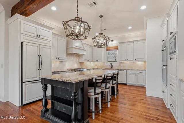 $888,900 | 107 Cedar Woods Drive, Unit 107, Madison, MS 39110