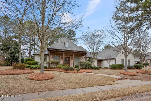 $888,900 | 107 Cedar Woods Drive, Unit 107, Madison, MS 39110