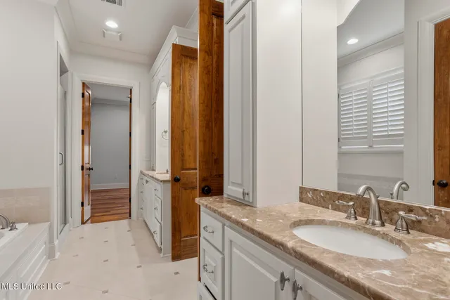 $888,900 | 107 Cedar Woods Drive, Unit 107, Madison, MS 39110