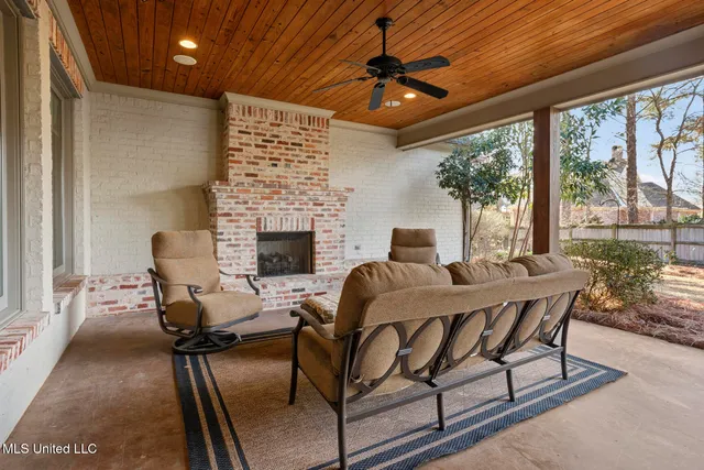 $888,900 | 107 Cedar Woods Drive, Unit 107, Madison, MS 39110