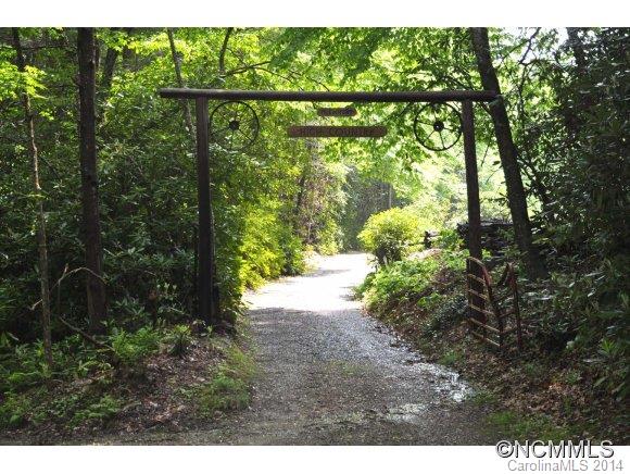 456 Norton Fork Road Hot Springs, NC 28743 - Photo 4 of 20 Gallery Image 4