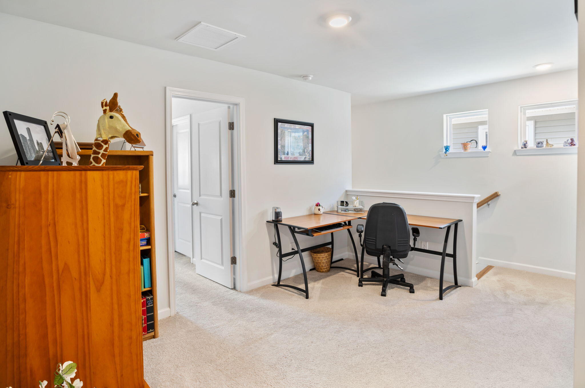 3830 Sawmill Court Mount Pleasant, SC 29429 - Photo 17 of 30 Upstairs common area