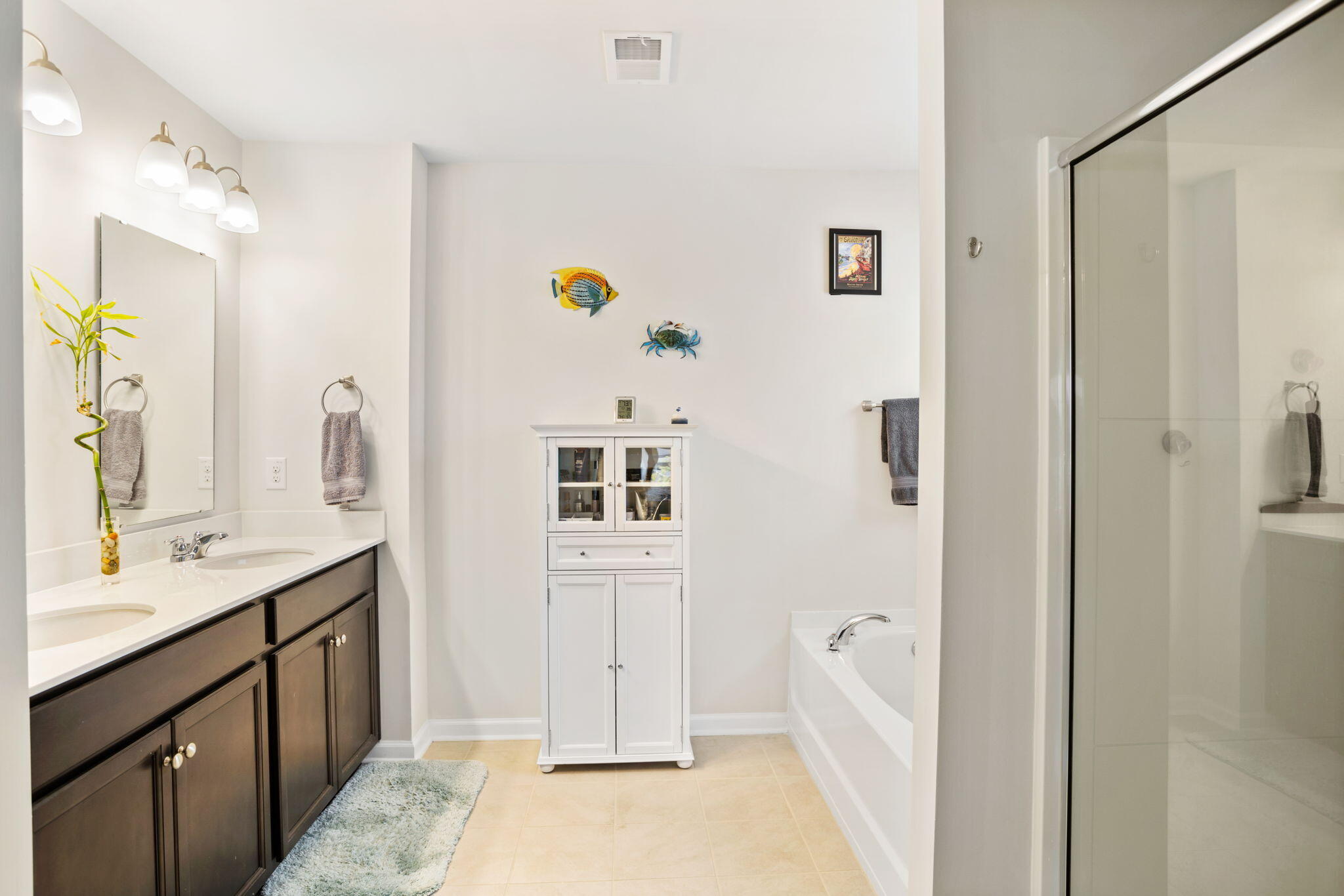 3830 Sawmill Court Mount Pleasant, SC 29429 - Photo 20 of 30 Primary bathroom