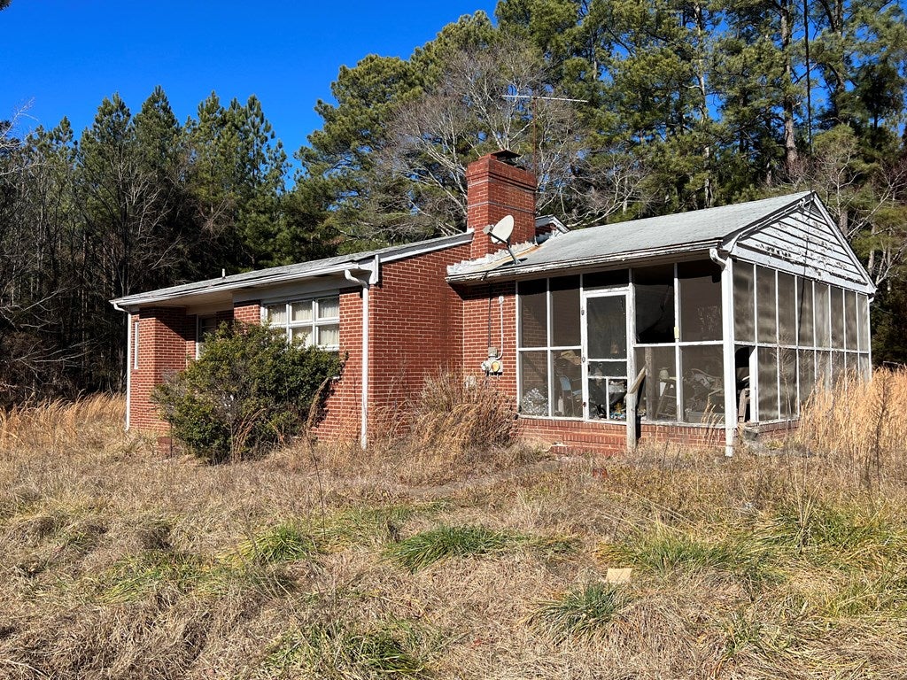 1209 Mosely Ferry Road Clover, VA 24534 - Photo 2 of 2 Gallery Image 2