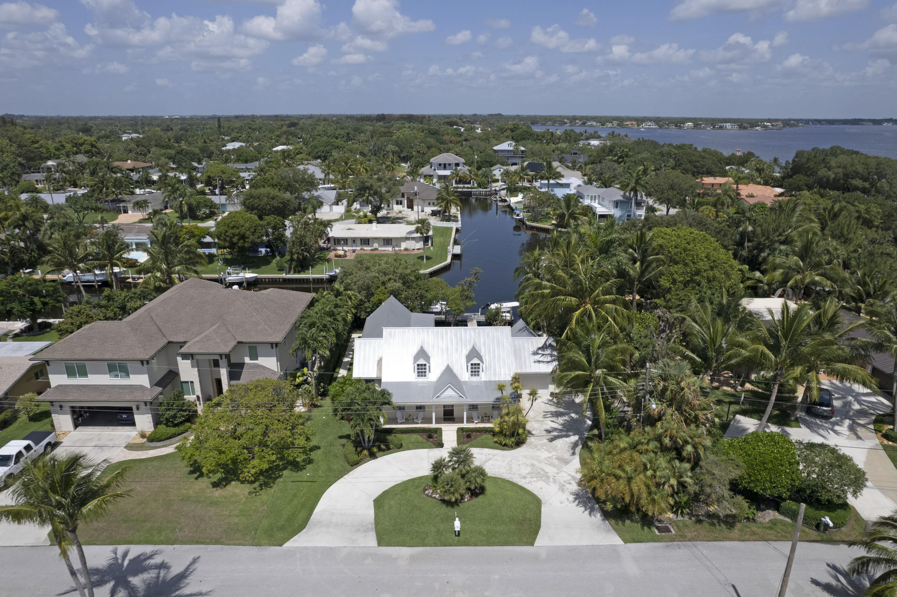 936 Dolphin Drive Jupiter, FL 33458 - Photo 2 of 72 DJI_0051