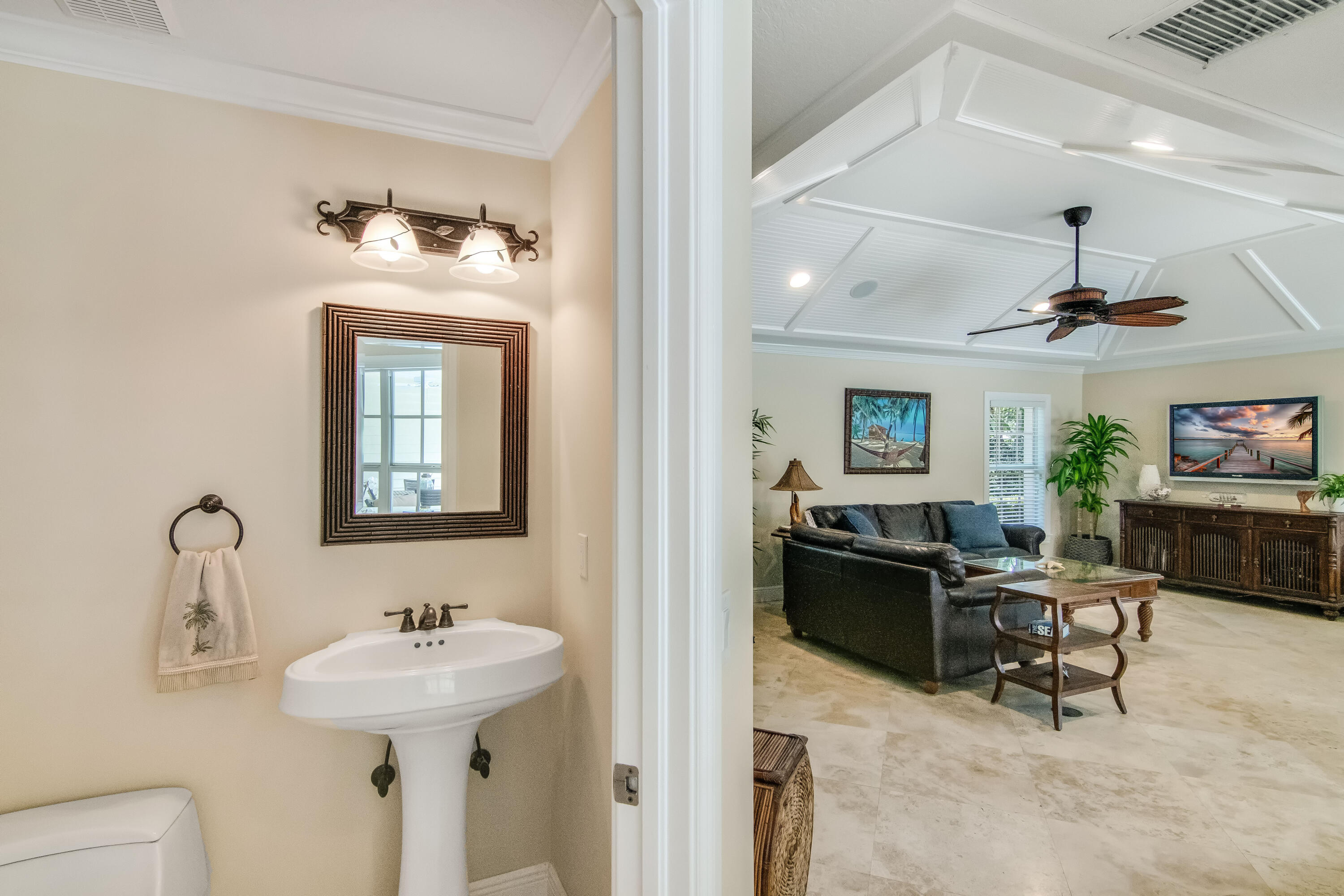 936 Dolphin Drive Jupiter, FL 33458 - Photo 22 of 72 IMG_8979