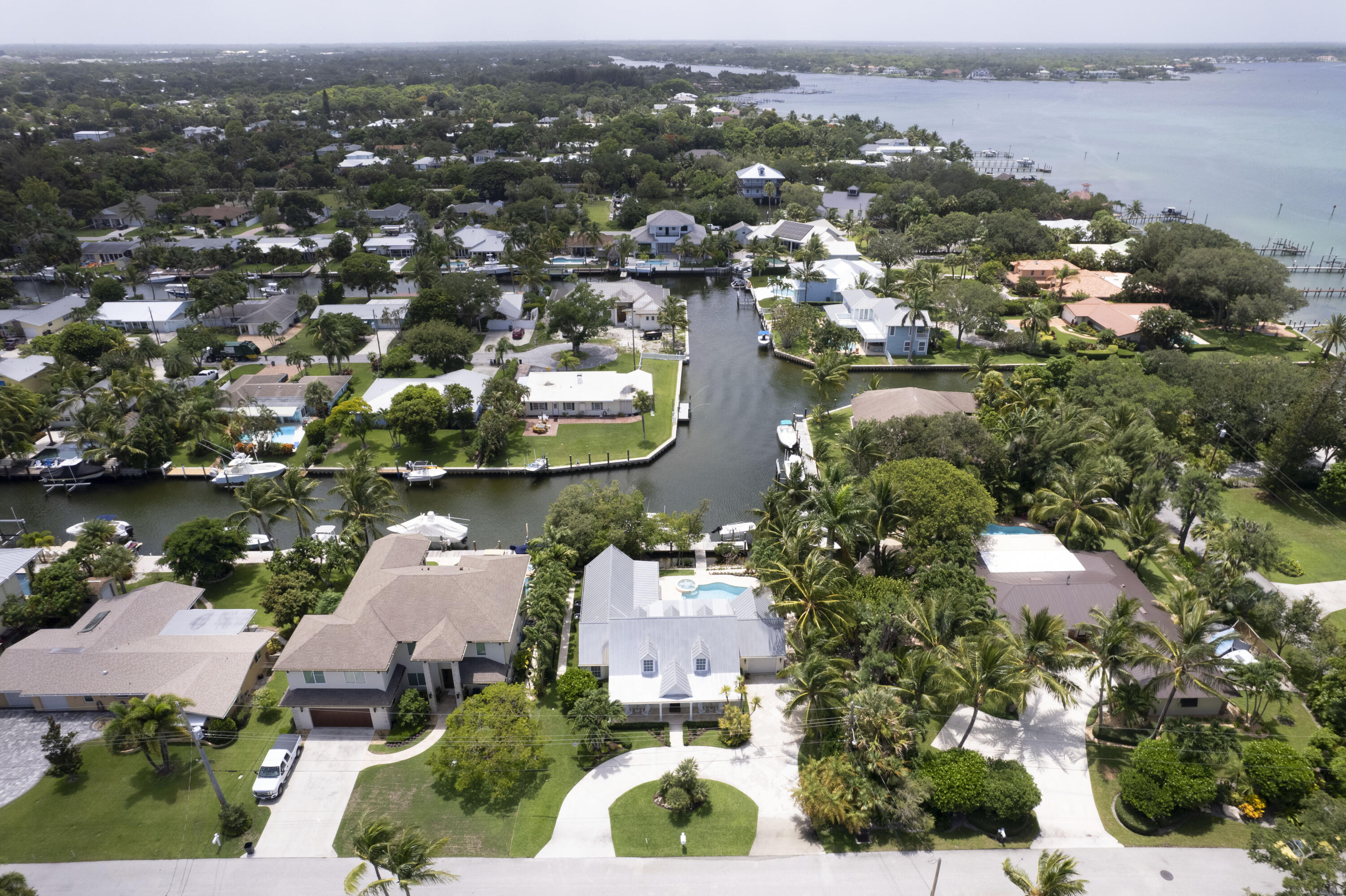 936 Dolphin Drive Jupiter, FL 33458 - Photo 42 of 72 DJI_0246