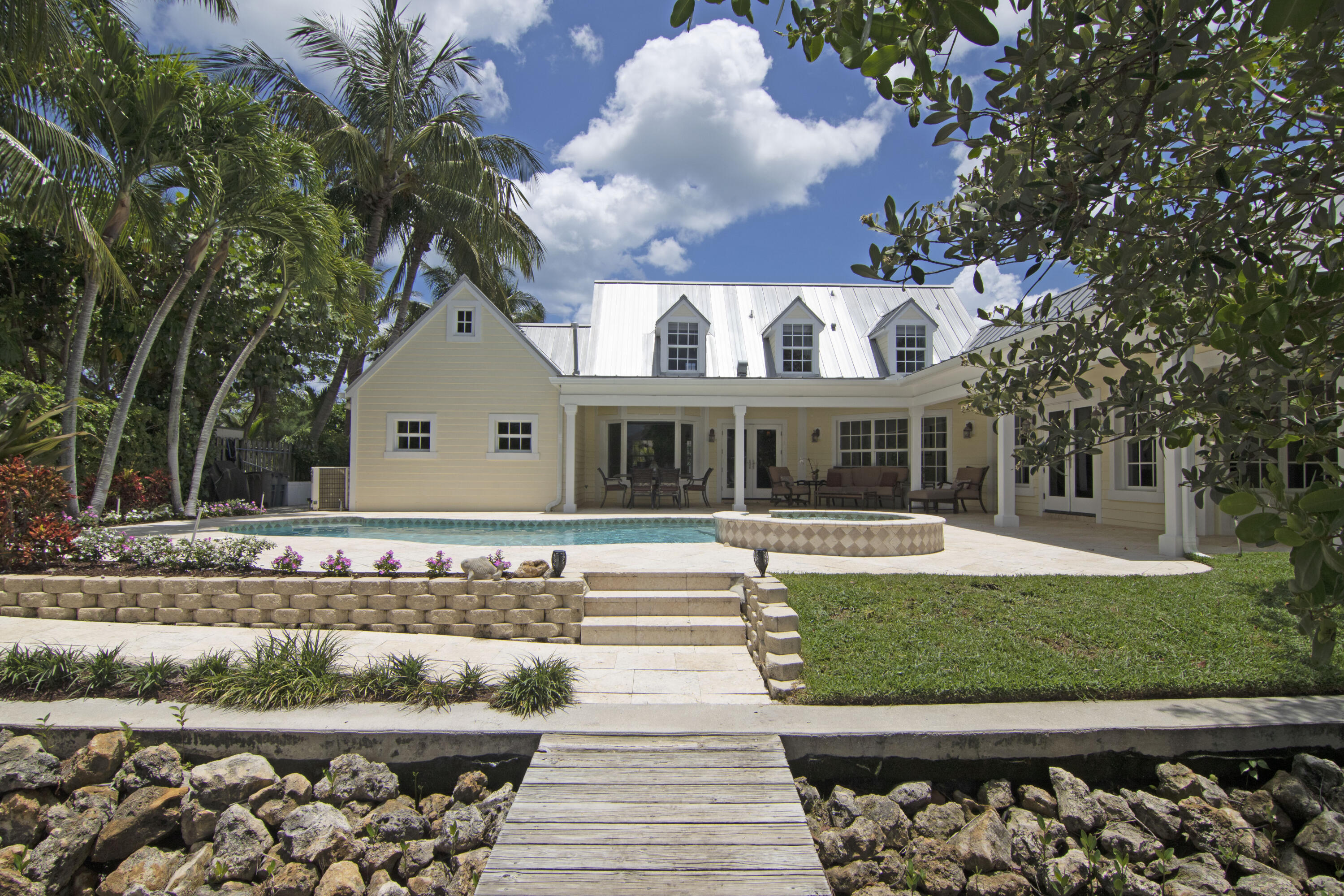 936 Dolphin Drive Jupiter, FL 33458 - Photo 56 of 72 IMG_9018