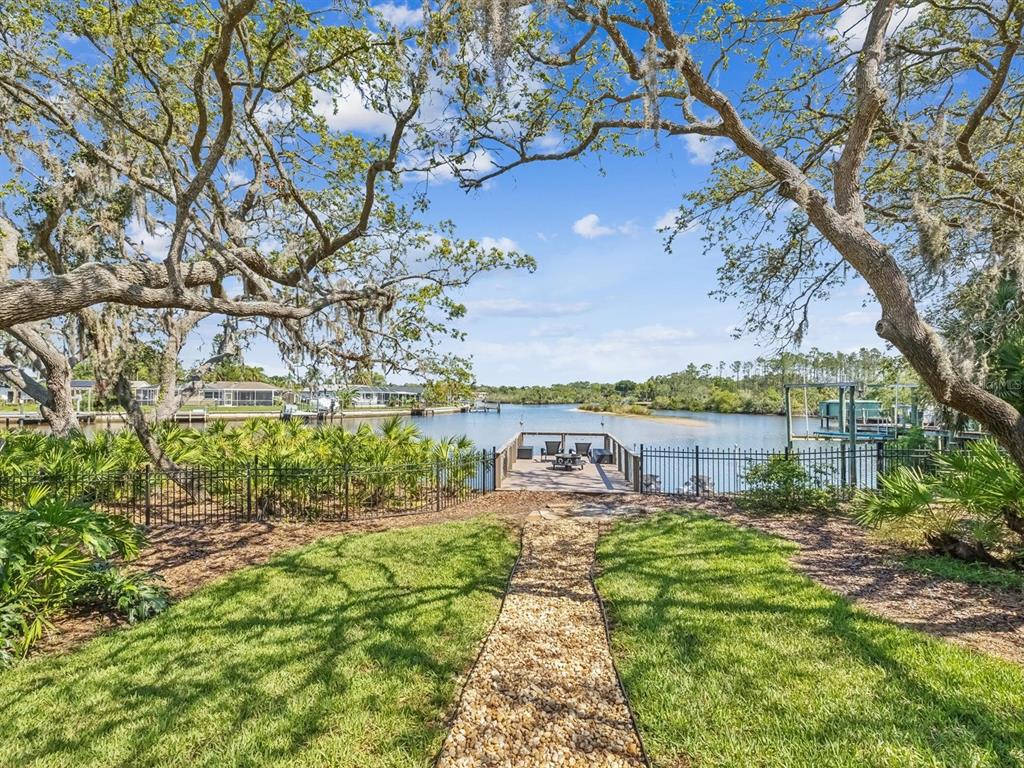 5903 Cachette De Riviera Court New Port Richey, FL 34655 - Photo 30 of 37 Gallery Image 30
