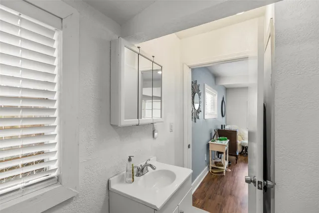 a view of a storage & utility room with washer and dryer