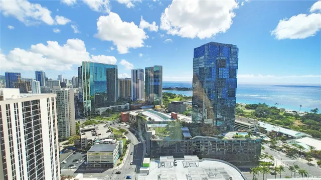 $2,900 | 1001 Queen Street, Unit 2710, Honolulu, HI 96814