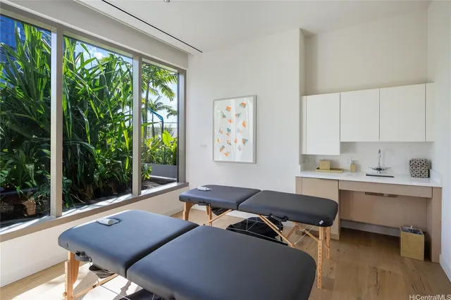 $2,900 | 1001 Queen Street, Unit 2710, Honolulu, HI 96814