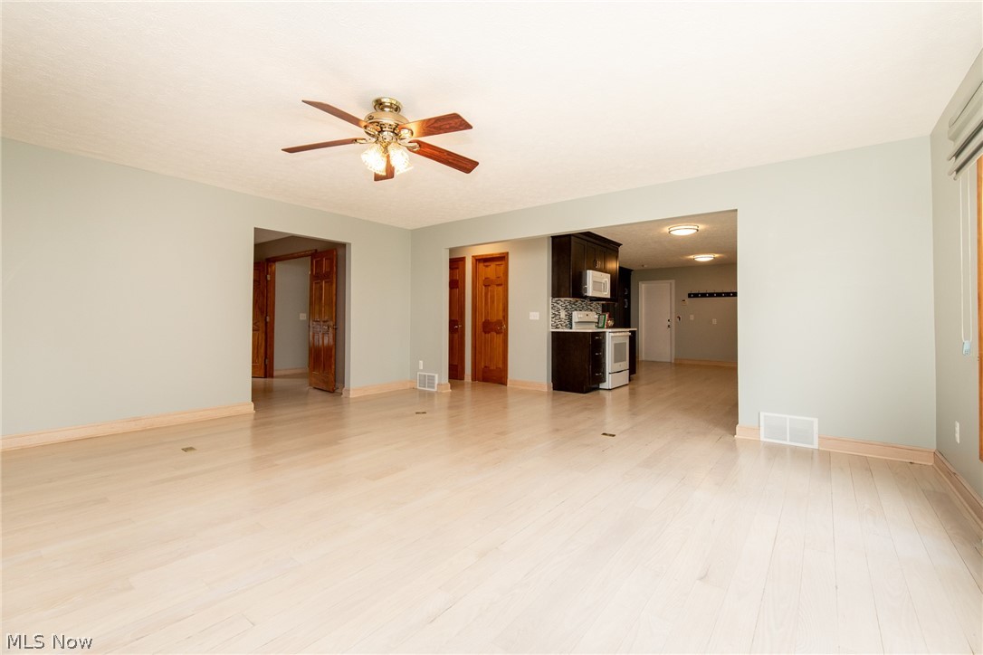 7325 Som Center Road Solon, OH 44139 - Photo 8 of 33 Gallery Image 8