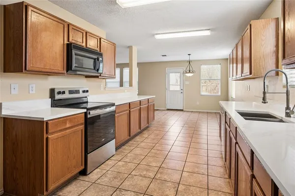 $2,950 | 5404 Pandale Valley Drive, McKinney, TX 75071