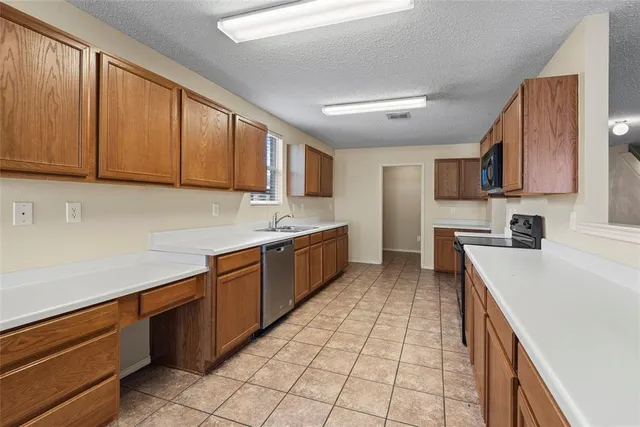 $3,075 | 5404 Pandale Valley Drive, McKinney, TX 75071