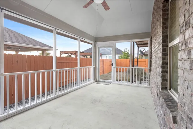 $2,800 | 7704 Vista Mejor Drive, Austin, TX 78744