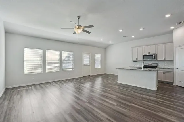 $1,775 | 2115 Clarion Drive, Forney, TX 75126