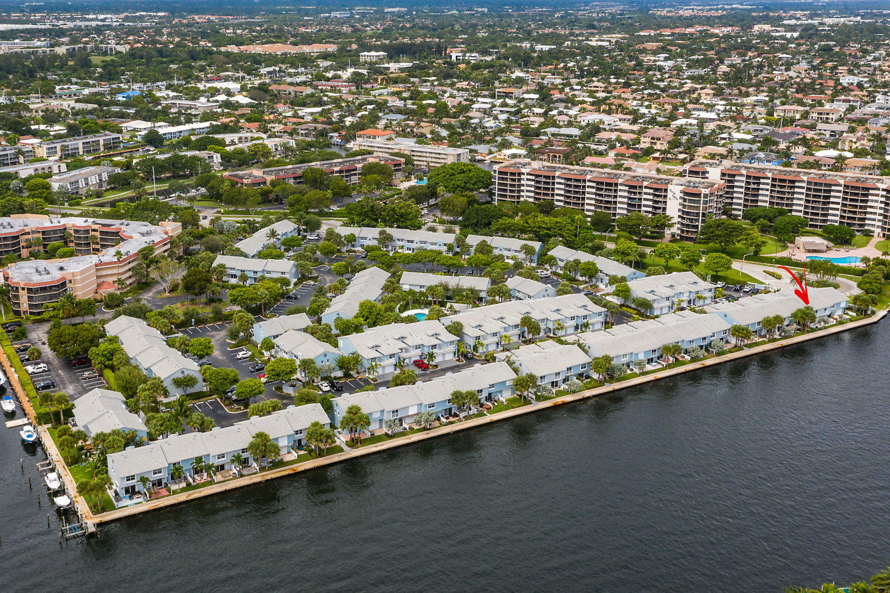 880 Jeffery Street, Unit 880 Boca Raton, FL 33487 - Photo 13 of 32 040-880EJefferySt-DelrayBeach-FL-small