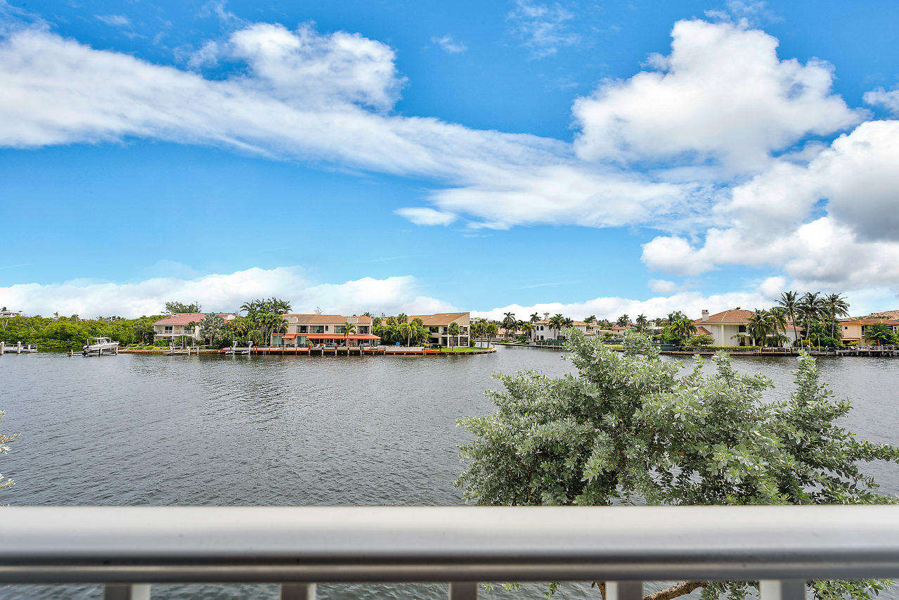880 Jeffery Street, Unit 880 Boca Raton, FL 33487 - Photo 3 of 32 010-880EJefferySt-DelrayBeach-FL-small
