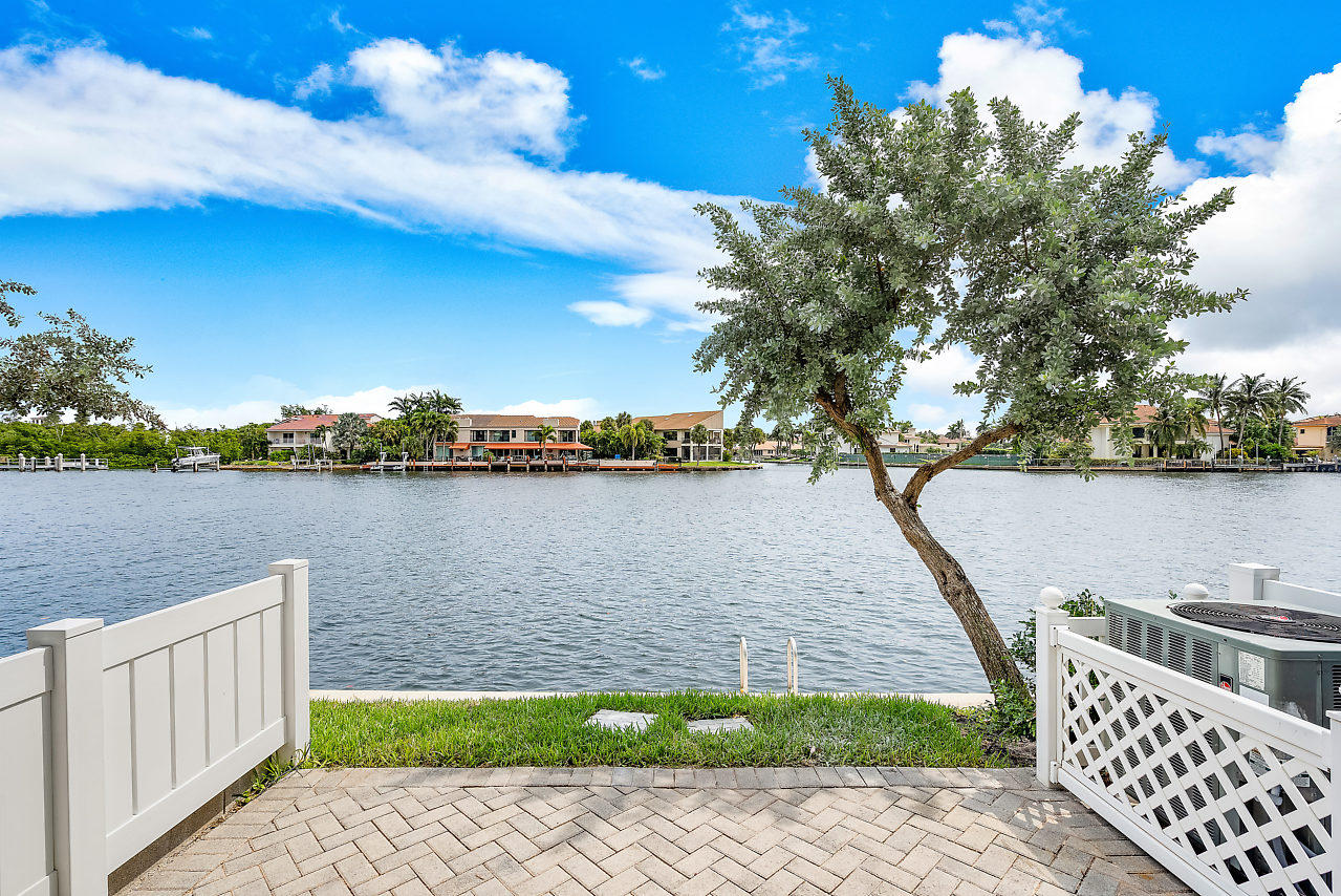 880 Jeffery Street, Unit 880 Boca Raton, FL 33487 - Photo 7 of 32 028-880EJefferySt-DelrayBeach-FL-small
