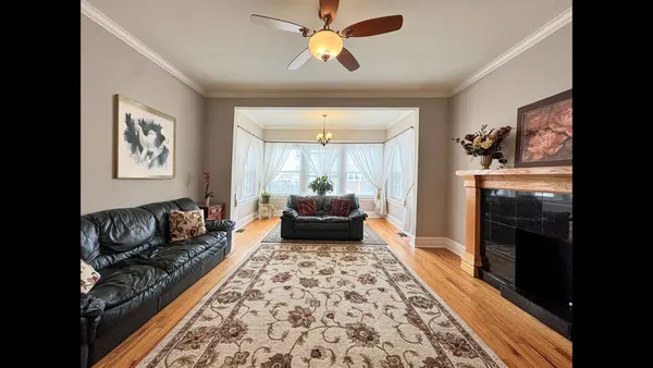 $700,000 | 4954 North Drake Avenue, Chicago, IL 60625