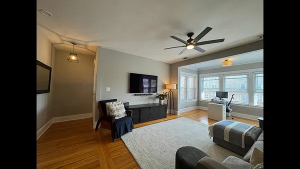 $700,000 | 4954 North Drake Avenue, Chicago, IL 60625