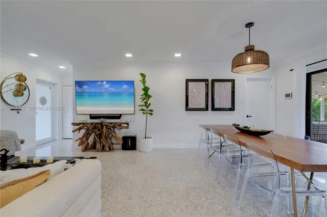 $3,850 | 16102 Southwest 98th Avenue, Miami, FL 33157