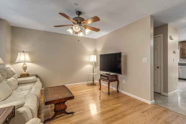 41 Boston Road, Unit 121 Billerica, MA 01862 - Photo 3 of 24