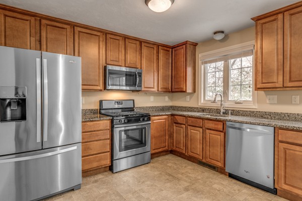 41 Boston Road, Unit 121 Billerica, MA 01862 - Photo 9 of 24