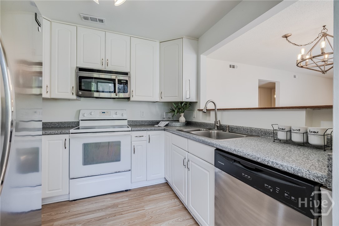 102 Oyster Shell Lane, Unit C11 Savannah, GA 31410 - Photo 5 of 31