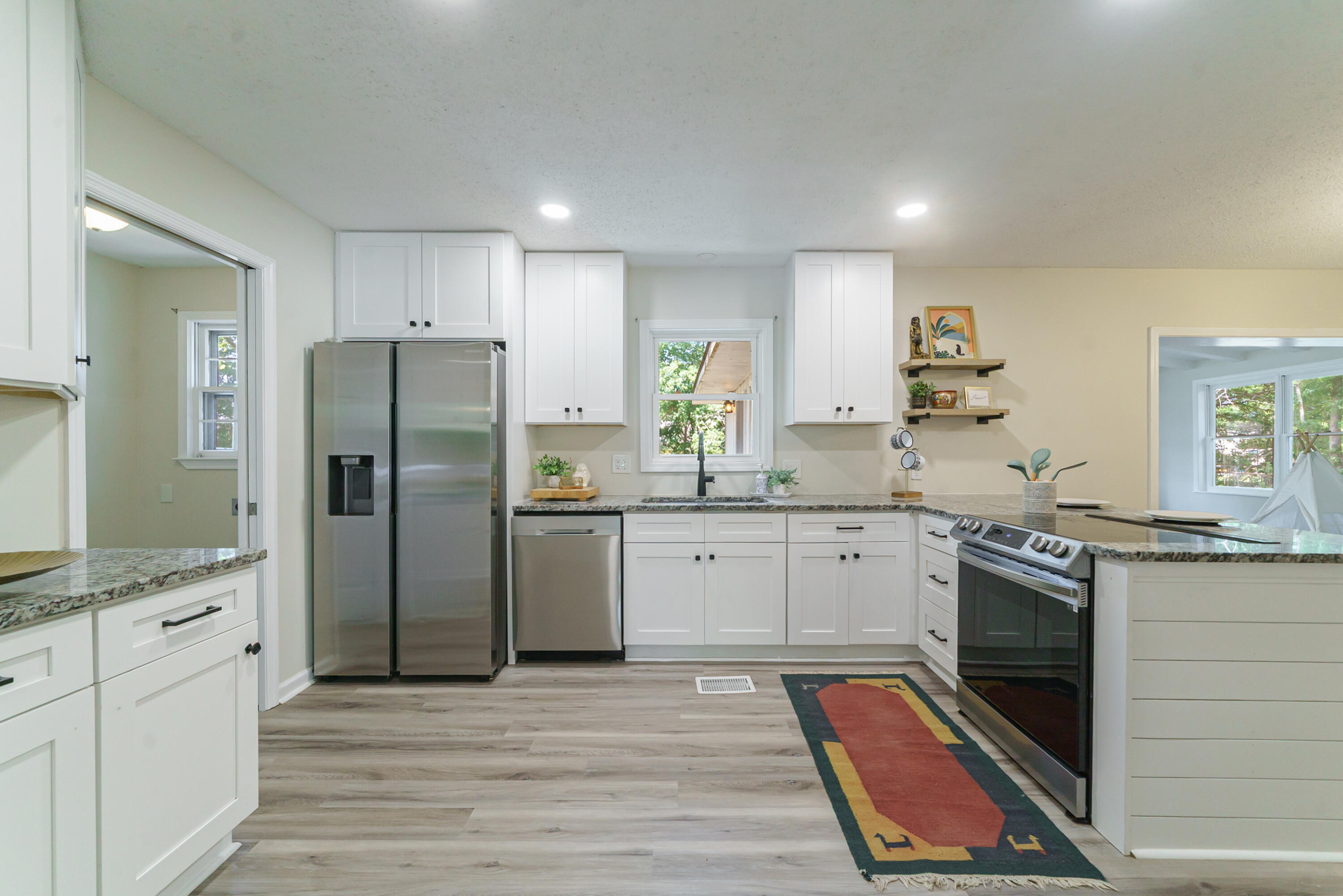 106 Kent Circle Ladson, SC 29456 - Photo 7 of 31 49