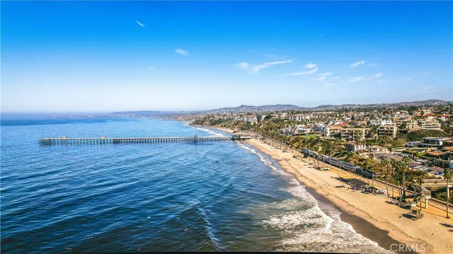 $2,400,000 | 221 Avenida De La Grulla, San Clemente, CA 92672