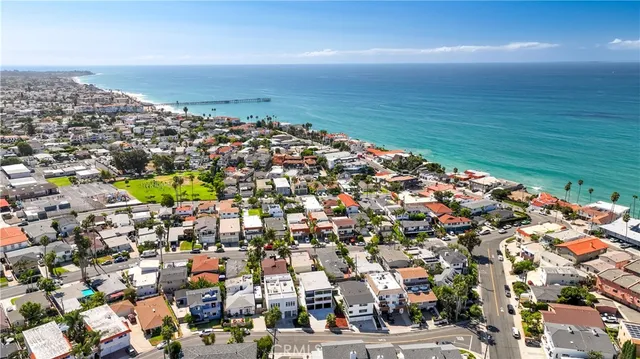$2,400,000 | 221 Avenida De La Grulla, San Clemente, CA 92672