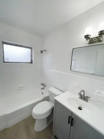 $749,900 | 840 Northwest 33rd Street, Oakland Park, FL 33309