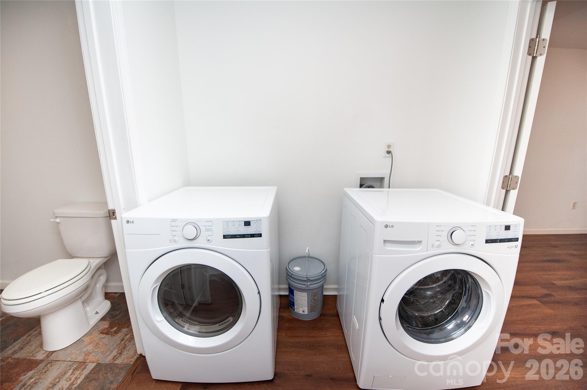 96 Jackson Street Tryon, NC 28782 - Photo 17 of 22