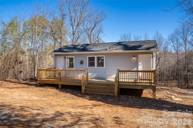 $230,000 | 96 Jackson Street, Tryon, NC 28782