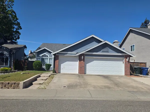 $529,000 | 8212 Newbury Park Court, Sacramento, CA 95828