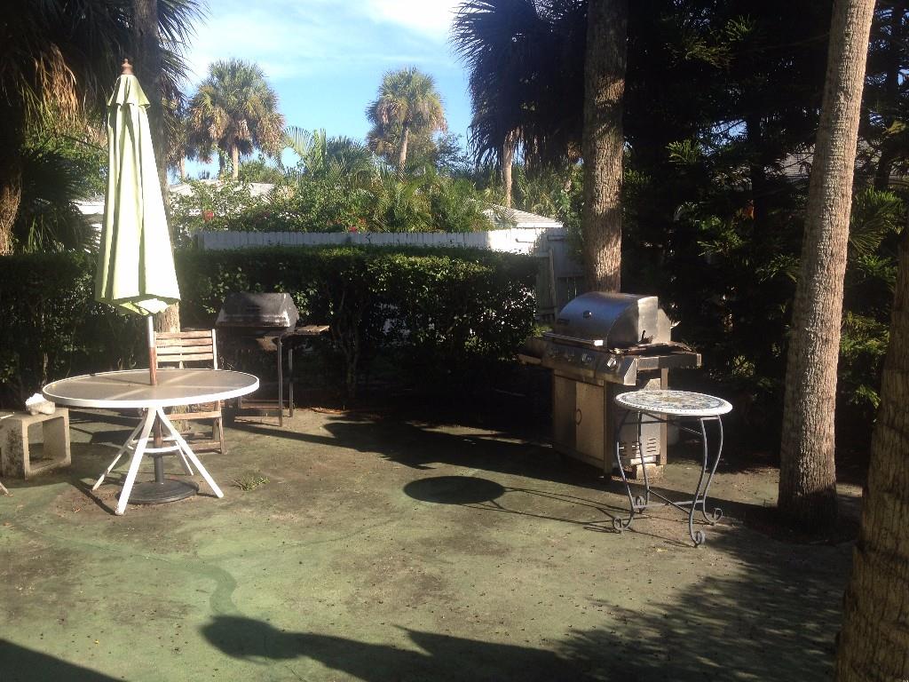 835 Acacia Road Vero Beach, FL 32963 - Photo 22 of 36 Gallery Image 22