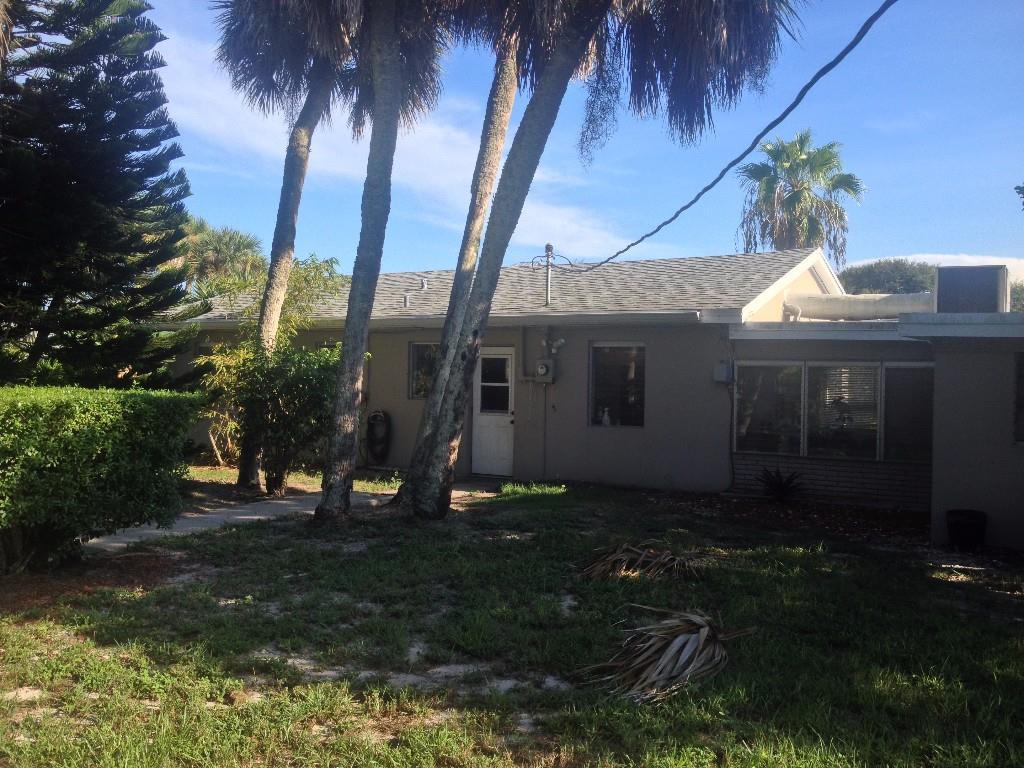 835 Acacia Road Vero Beach, FL 32963 - Photo 6 of 36 Gallery Image 6