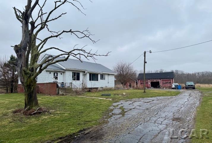 5377 Palmyra Road Palmyra, MI 49268 - Photo 1 of 3 50201330-4f1a3c11-7882-47bc-891d-23e8f0b5b443.JPG