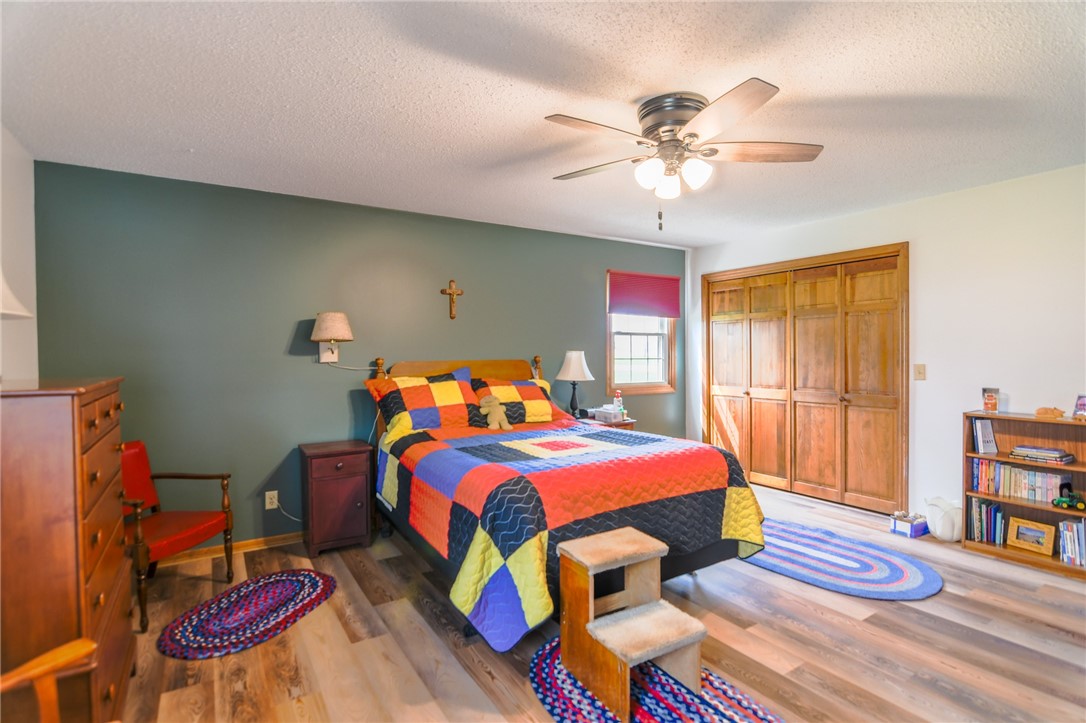 1171 Country Club Road Sullivan, IL 61951 - Photo 12 of 25 Gallery Image 12