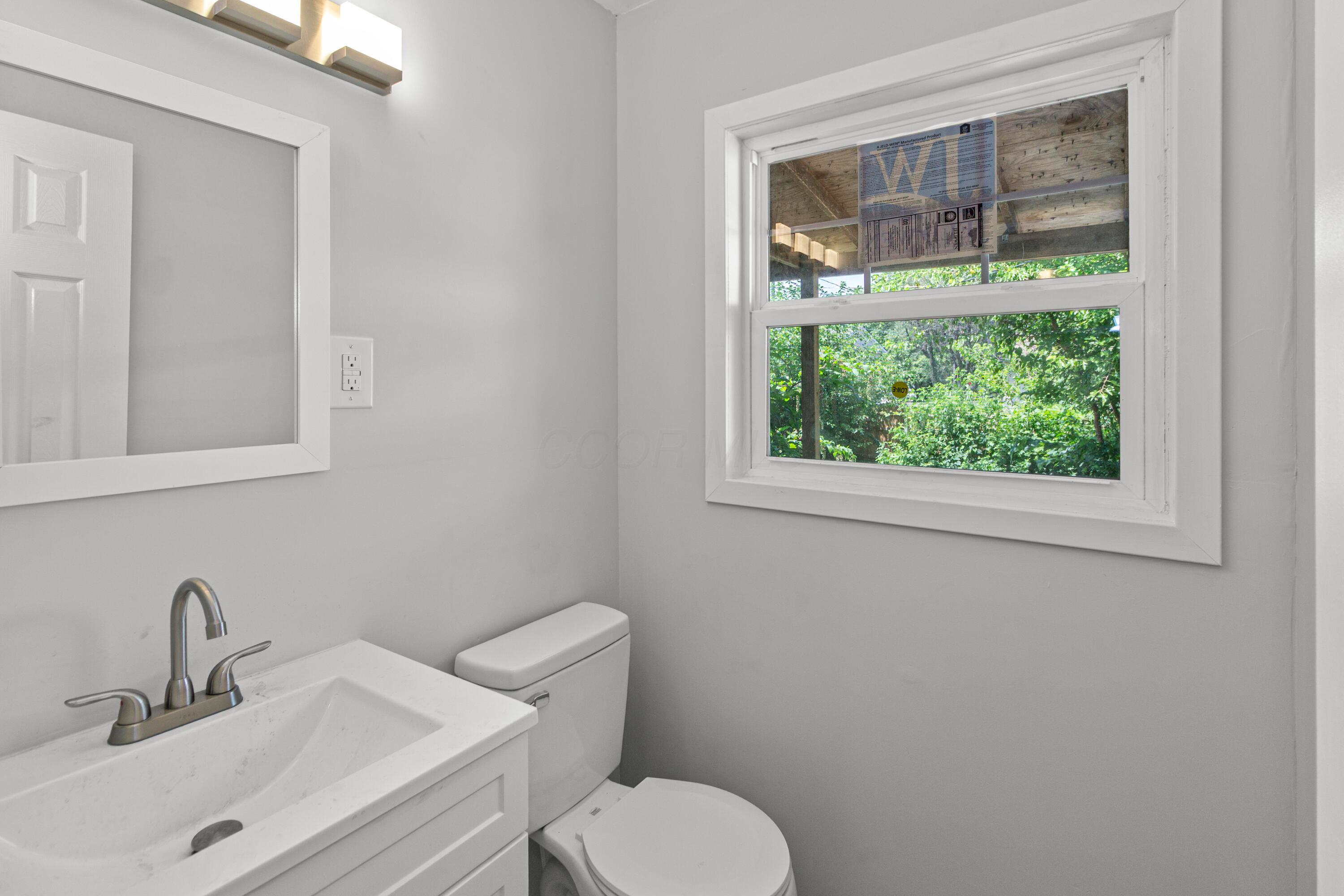 5311 Edgeview Road Columbus, OH 43207 - Photo 9 of 29 5311 Edgeview Rd (9)