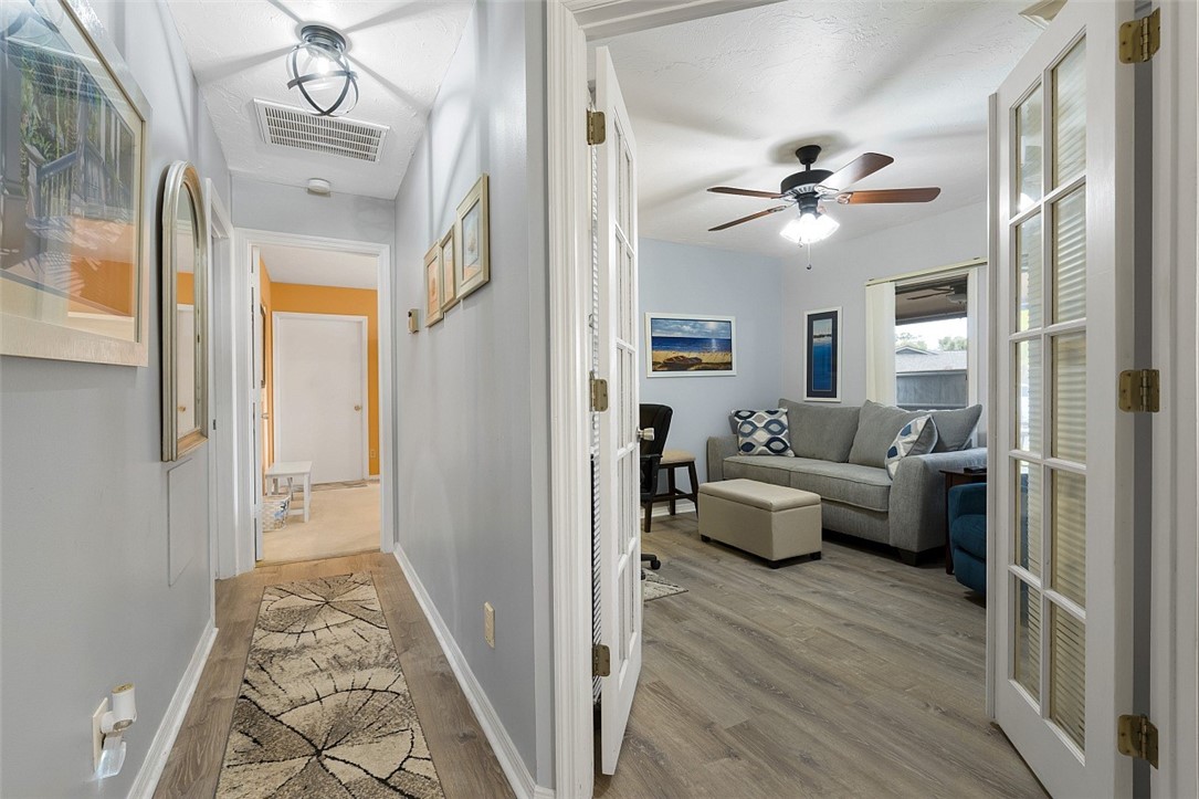 731 Timber Ridge Trail Southwest, Unit A Vero Beach, FL 32962 - Photo 28 of 36
