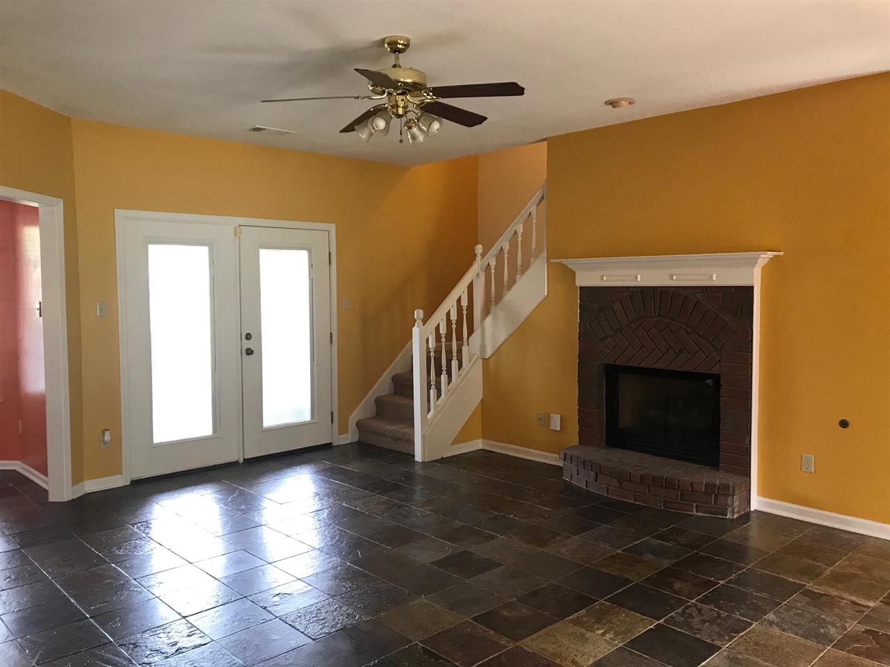274 Ridgeway Lane Millington, TN 38053 - Photo 9 of 25 Gallery Image 9
