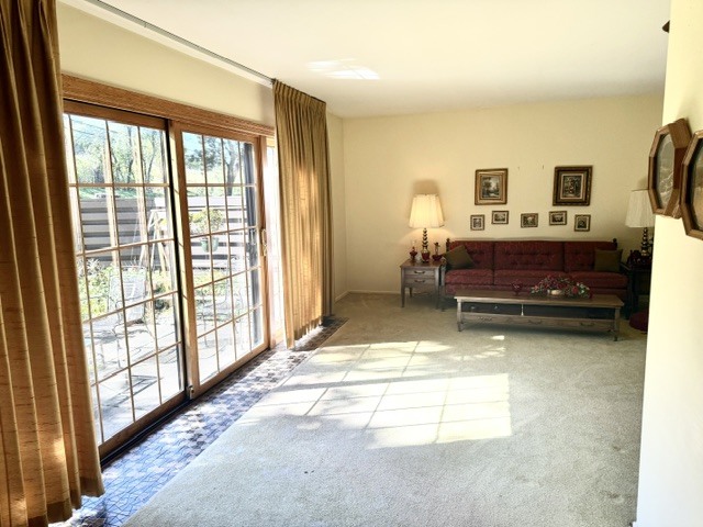 21W331 Ahlstrand Road Lombard, IL 60148 - Photo 5 of 20 Gallery Image 5
