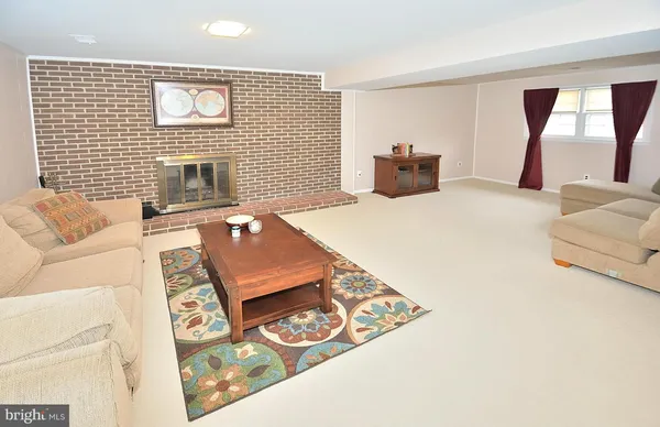 $4,200 | 1700 Prelude Drive, Vienna, VA 22182